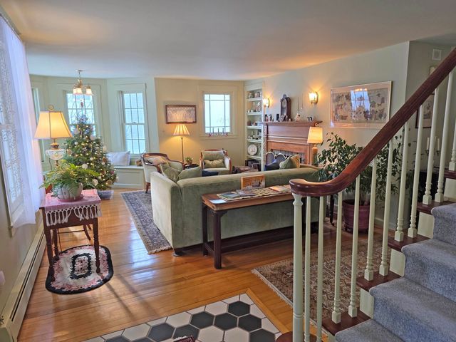 39 West Street, Newfane, VT 05345