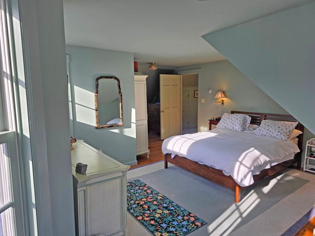 39 West Street, Newfane, VT 05345