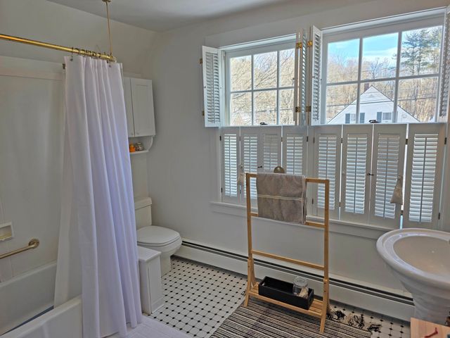 39 West Street, Newfane, VT 05345