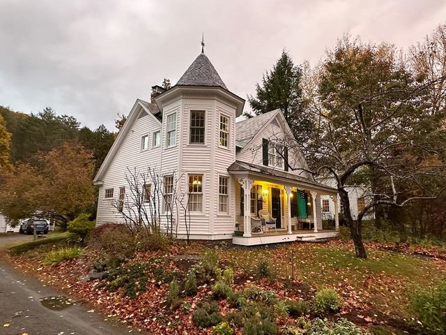 39 West Street, Newfane, VT 05345