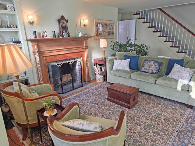 39 West Street, Newfane, VT 05345