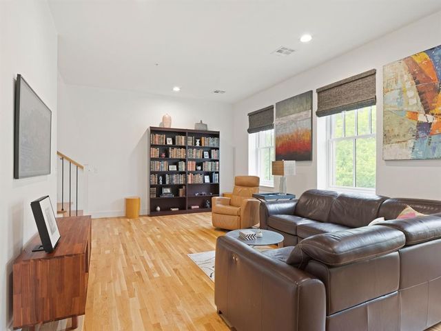 26 NE 3rd Street, Oklahoma City, OK 73104