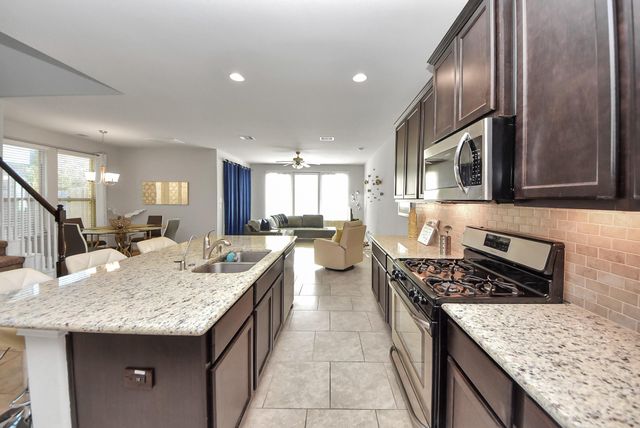 3310 Rainflower Springs Lane, Rosenberg, TX 77471