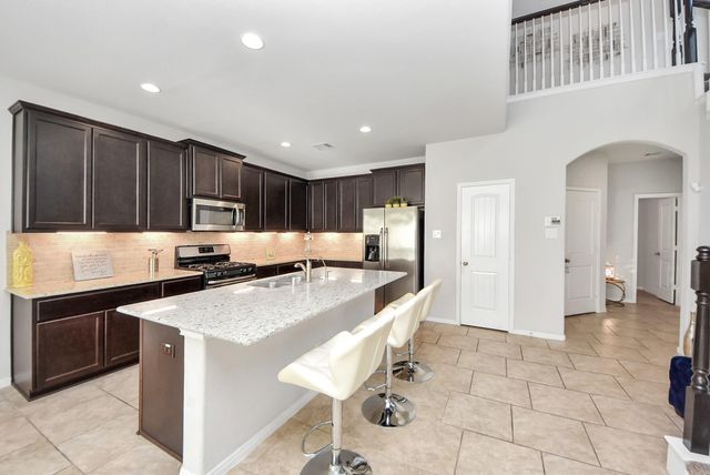 3310 Rainflower Springs Lane, Rosenberg, TX 77471