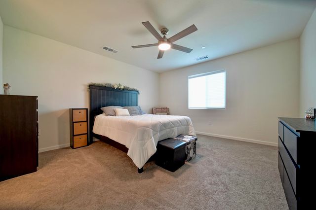 7114 Avenue 310, Visalia, CA 93291