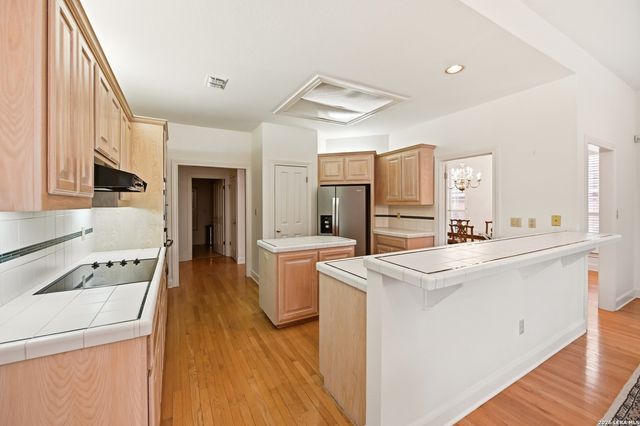 15 Villa Verde, San Antonio, TX 78230