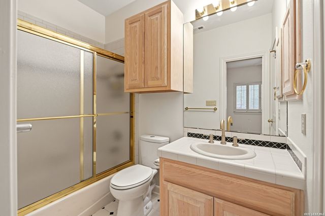 15 Villa Verde, San Antonio, TX 78230