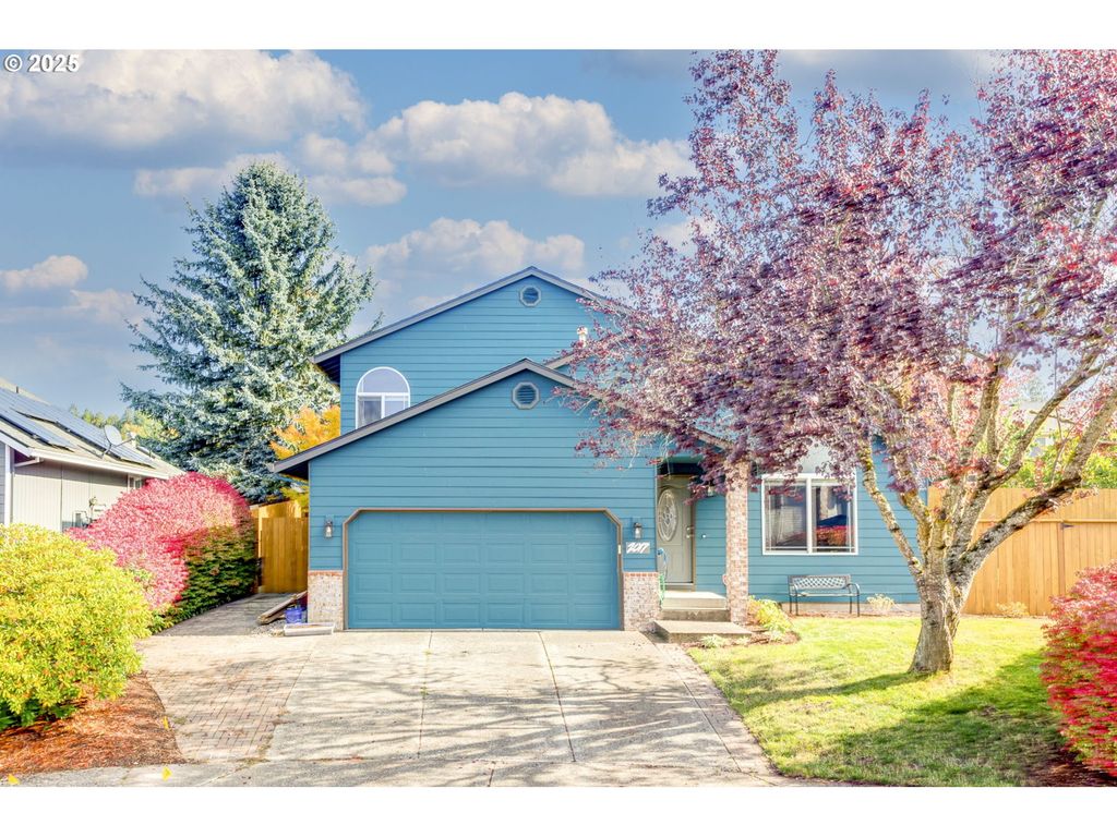 2017 Sw 2ND Ct, Gresham, OR 97080