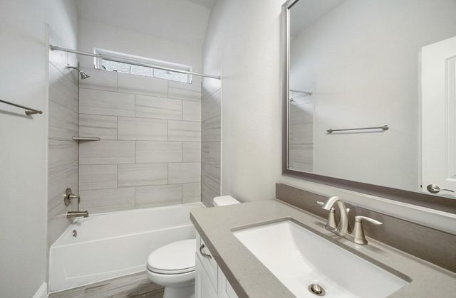 11211 Southwood Drive, Iowa Colony, TX 77583