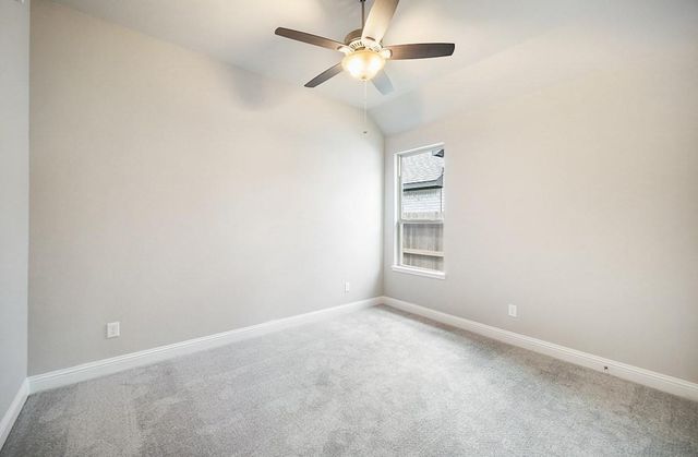 11211 Southwood Drive, Iowa Colony, TX 77583