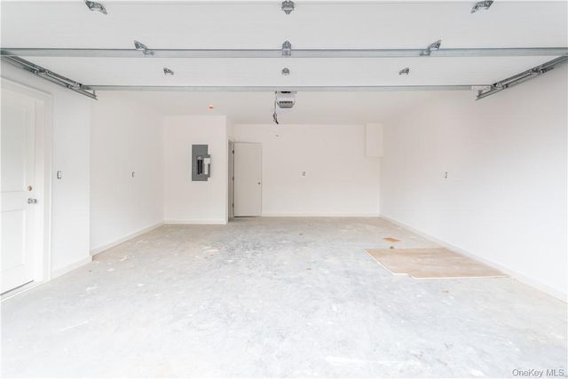 121 Fisher Avenue 5, White Plains, NY 10606