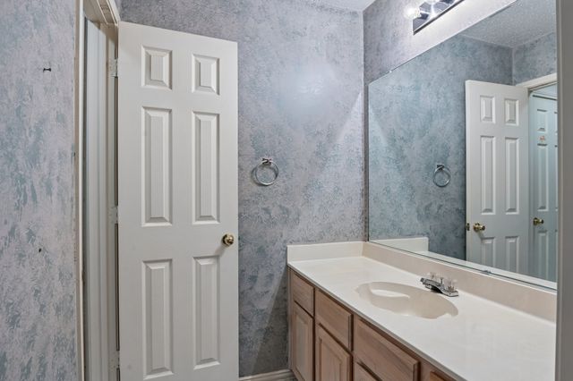 2225 Kings Forest Lane, Flower Mound, TX 75028