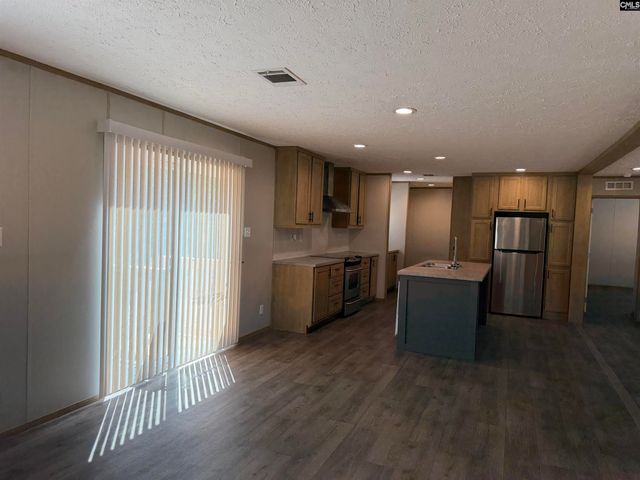 115 Ash Hill Drive, Eutawville, SC 29048