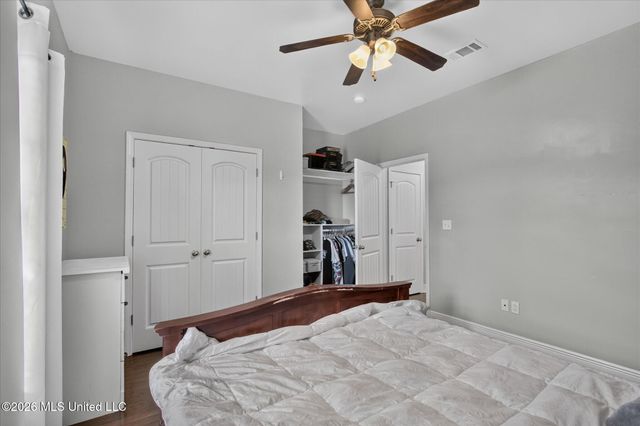 2109 Eva Avenue, Ocean Springs, MS 39564