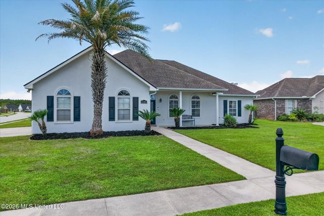 2109 Eva Avenue, Ocean Springs, MS 39564