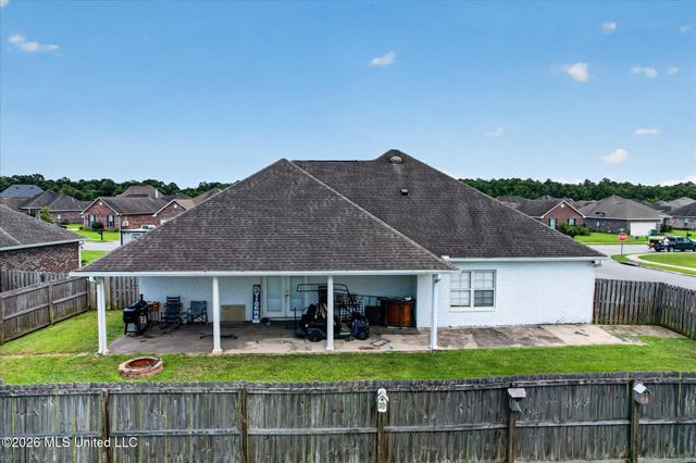 2109 Eva Avenue, Ocean Springs, MS 39564