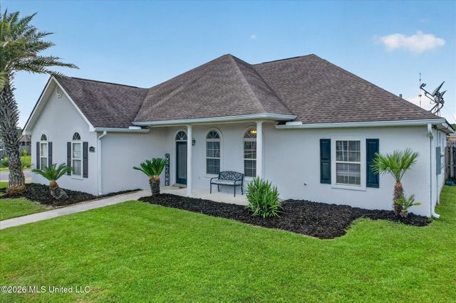 2109 Eva Avenue, Ocean Springs, MS 39564