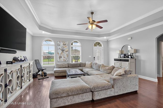 2109 Eva Avenue, Ocean Springs, MS 39564