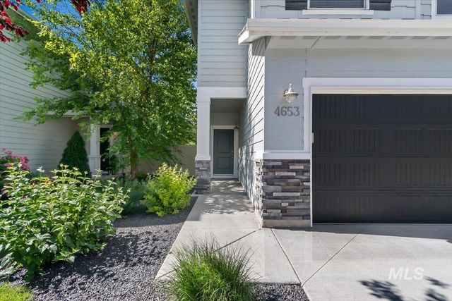 4653 W Silver River St, Meridian, ID 83646