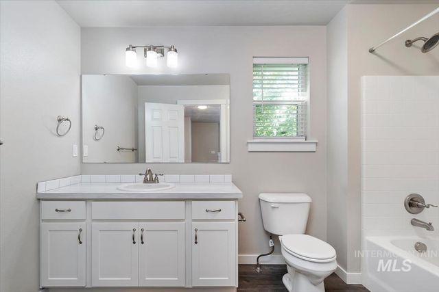 4653 W Silver River St, Meridian, ID 83646