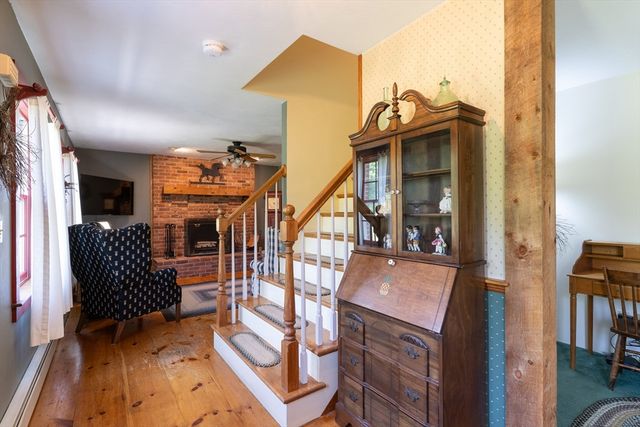 147 Oakham Rd, North Brookfield, MA 01535