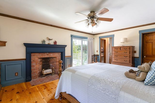 147 Oakham Rd, North Brookfield, MA 01535