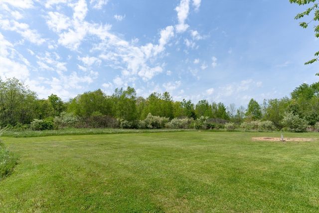 147 Oakham Rd, North Brookfield, MA 01535