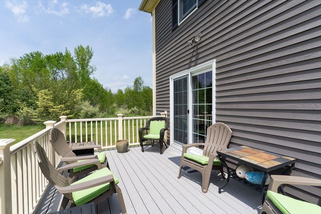 147 Oakham Rd, North Brookfield, MA 01535
