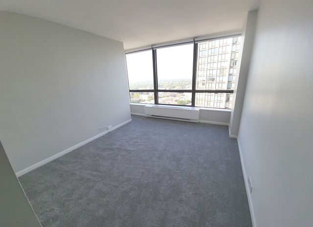 5415 N SHERIDAN Road 2806, Chicago, IL 60640