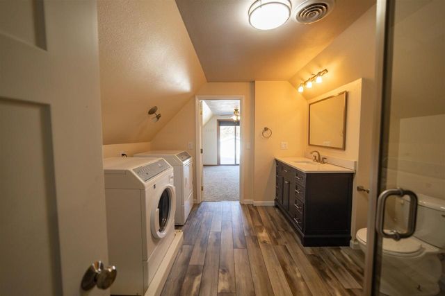 246 E 5th Street, Westfield, WI 53964