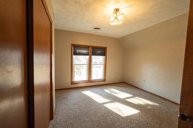 246 E 5th Street, Westfield, WI 53964