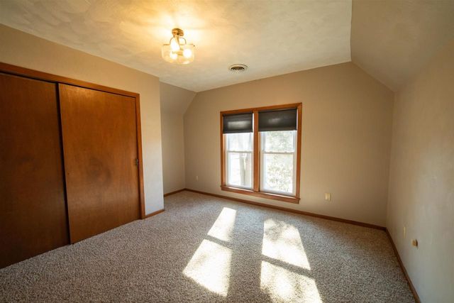 246 E 5th Street, Westfield, WI 53964