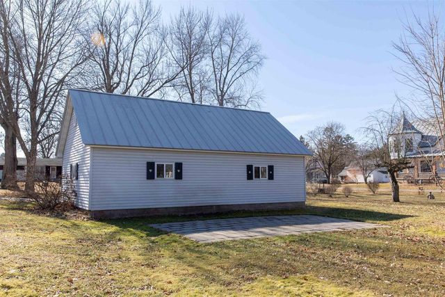 246 E 5th Street, Westfield, WI 53964