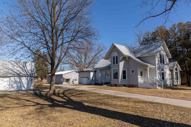 246 E 5th Street, Westfield, WI 53964