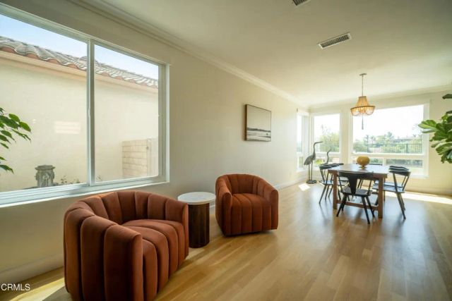 2802 Golf Villa Way, Camarillo, CA 93010