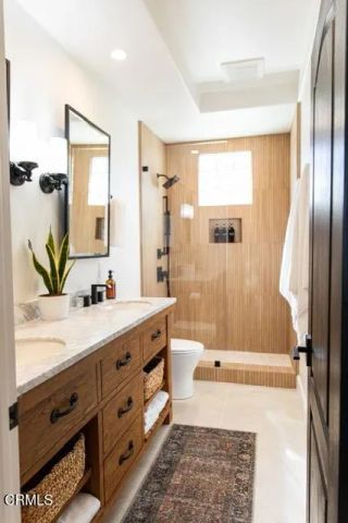 2802 Golf Villa Way, Camarillo, CA 93010
