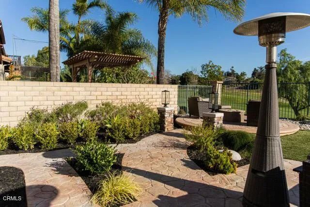 2802 Golf Villa Way, Camarillo, CA 93010