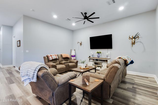 3919 La-35, Kaplan, LA 70548