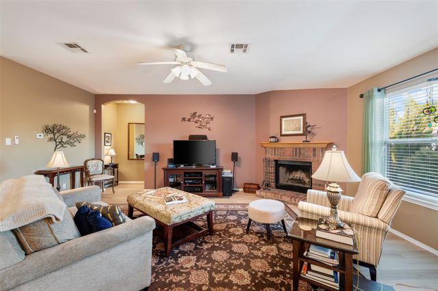 1301 Four Cabin CT, Round Rock, TX 78665