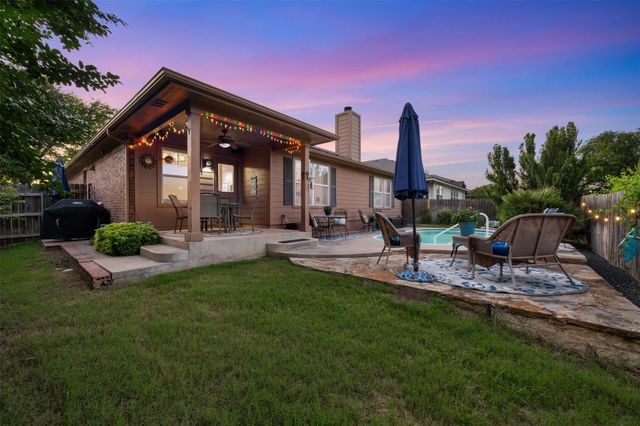 1301 Four Cabin CT, Round Rock, TX 78665