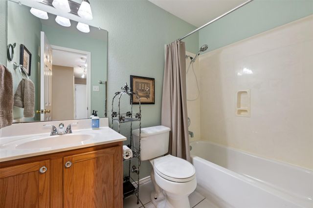 1301 Four Cabin CT, Round Rock, TX 78665