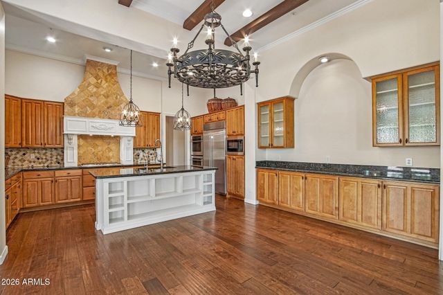12971 W FOSSIL Drive, Peoria, AZ 85383