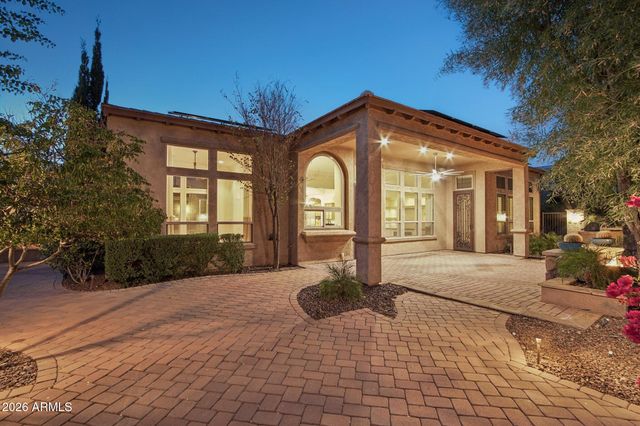 12971 W FOSSIL Drive, Peoria, AZ 85383
