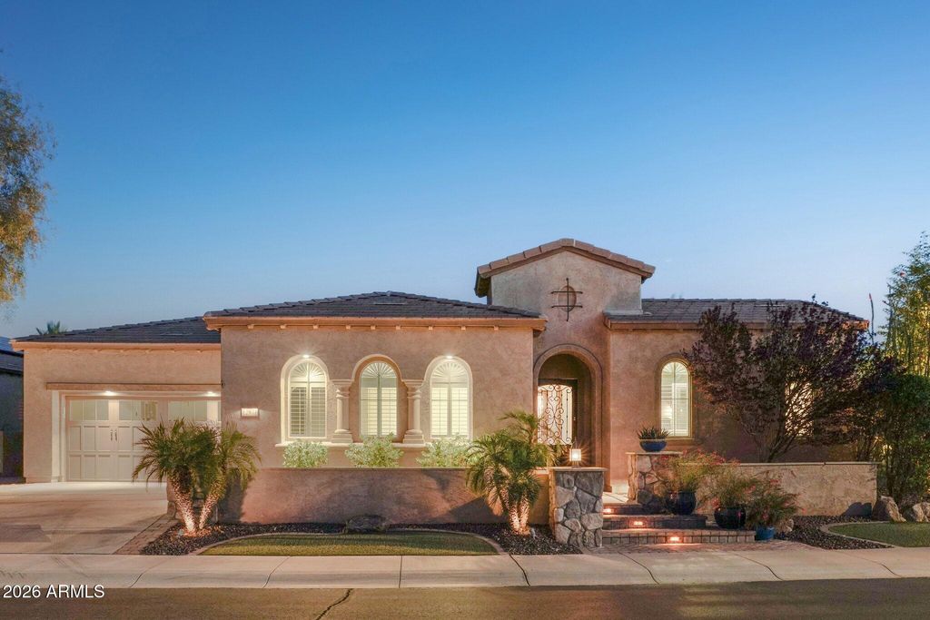 12971 W FOSSIL Drive, Peoria, AZ 85383