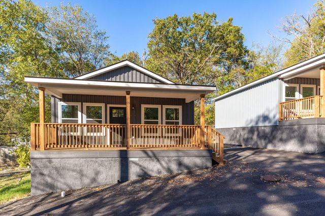 181 Sagers Lane, Hollister, MO 65672