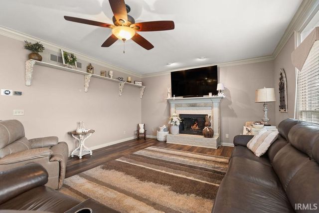 3022 Southern Trace Drive, Newburgh, IN 47630