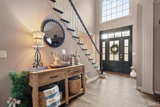 3022 Southern Trace Drive, Newburgh, IN 47630