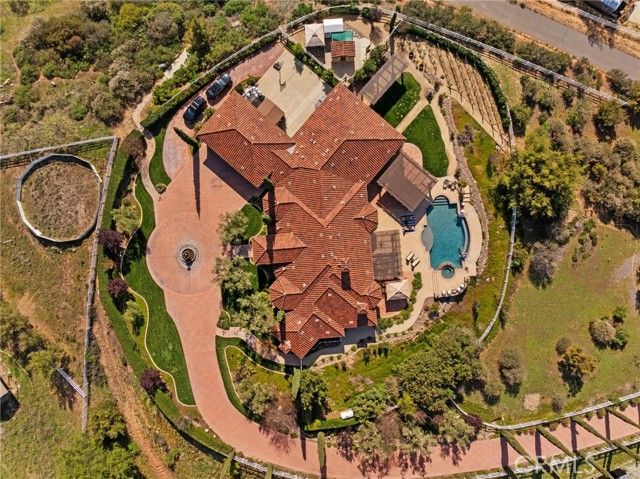 21051 Via Sevilla, Murrieta, CA 92562