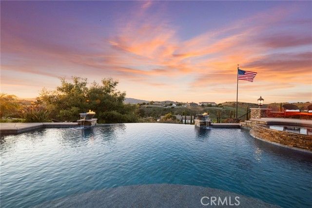 21051 Via Sevilla, Murrieta, CA 92562