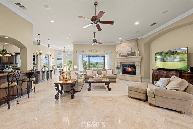 21051 Via Sevilla, Murrieta, CA 92562